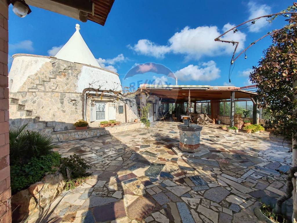 Rustico / casale a Ostuni in CONTRADA SALINOLA - Foto 2