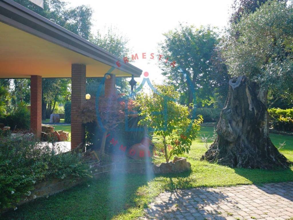 Villa a Borgo veneto in Via Roma, 1 - Foto 4