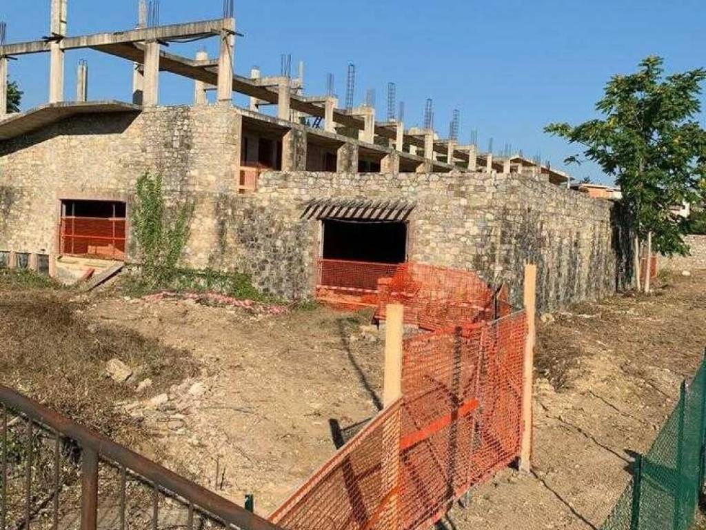 Palazzo / stabile a Poggibonsi in via Prato, N. snc - Foto 2