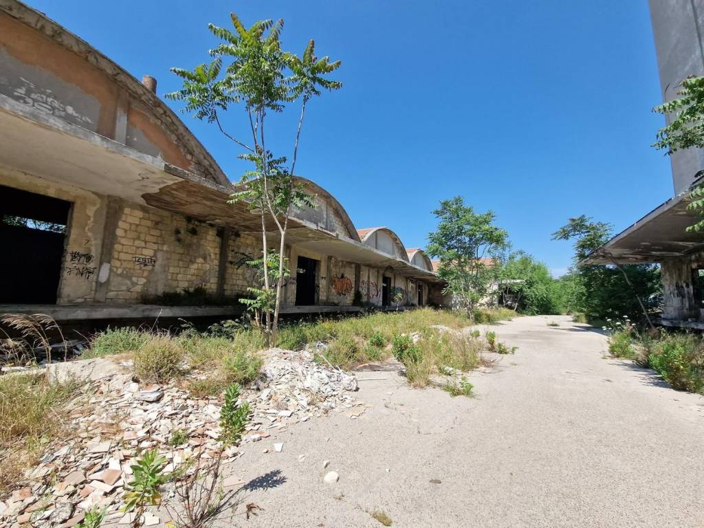 Terreno a Foggia in Viale Fortore, N. snc - Foto 2