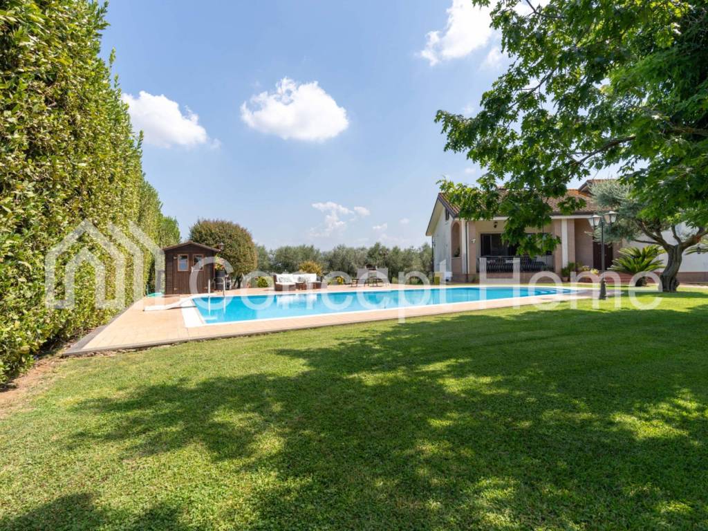 Villa a Aprilia in Via Scilla, 24 - Foto 4
