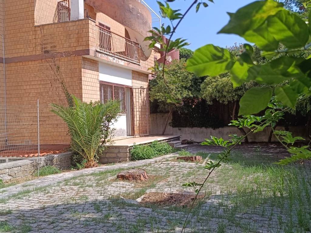 Villetta a schiera a Terracina in Via Capri - Foto 2