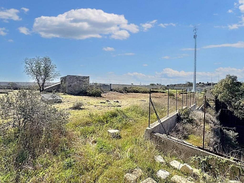 Terreno a Lecce in Viale Cipro, N. 2 - Foto 3