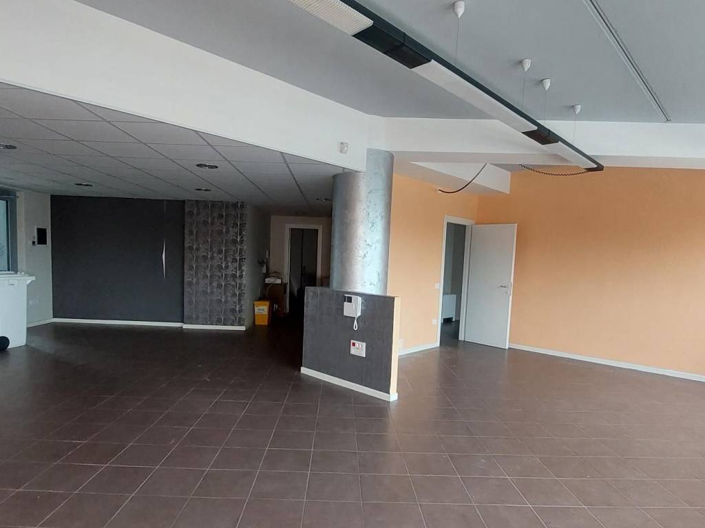 Immobile a Avezzano in Piazza J. F. Kennedy, N. snc - Foto 2