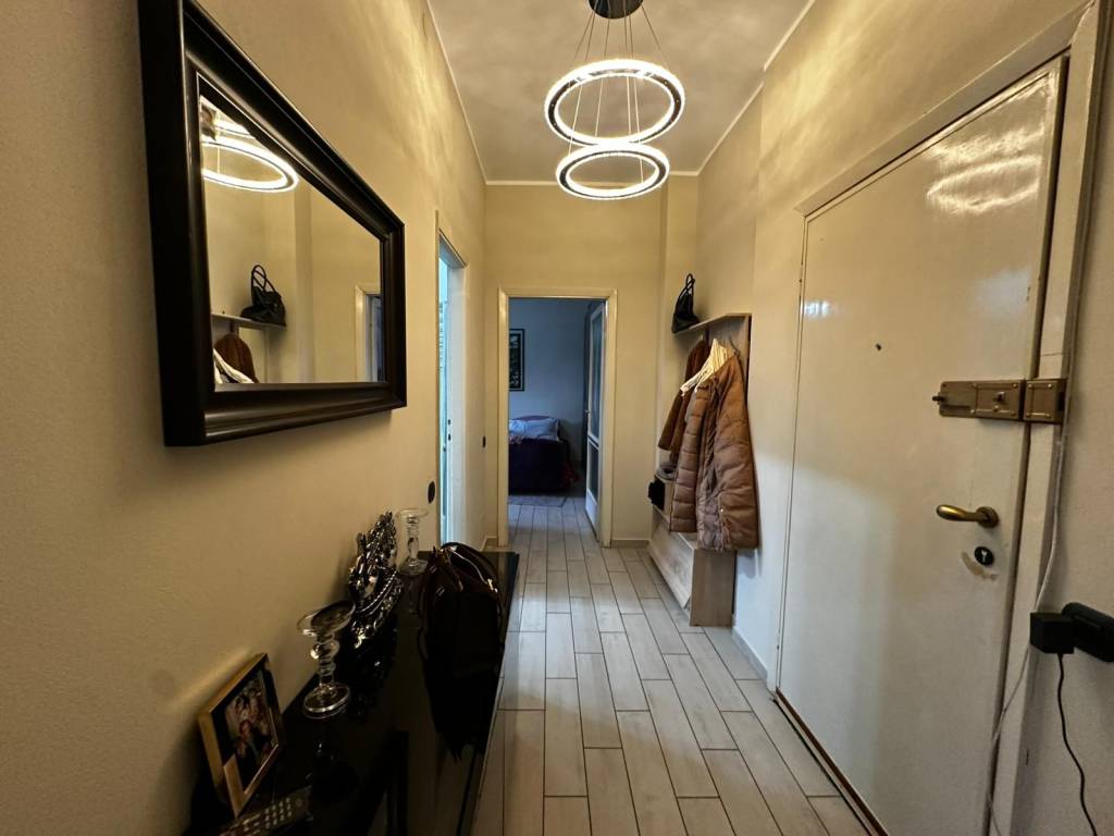Appartamento a Jerago con orago in Via Moncucco, 2 - Foto 2