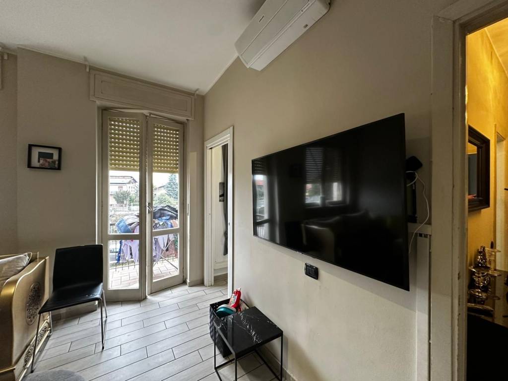 Appartamento a Jerago con orago in Via Moncucco, 2 - Foto 3