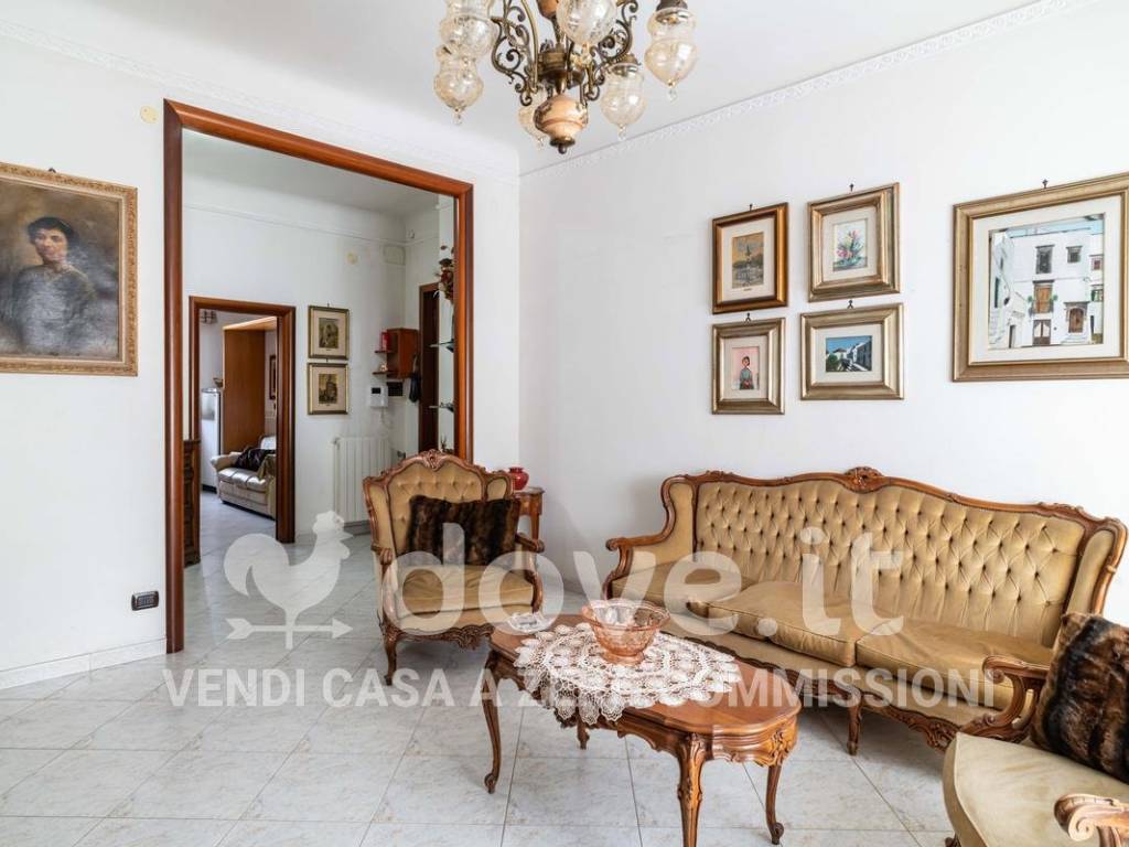 Appartamento a Taranto in Via Lazio - Foto 5