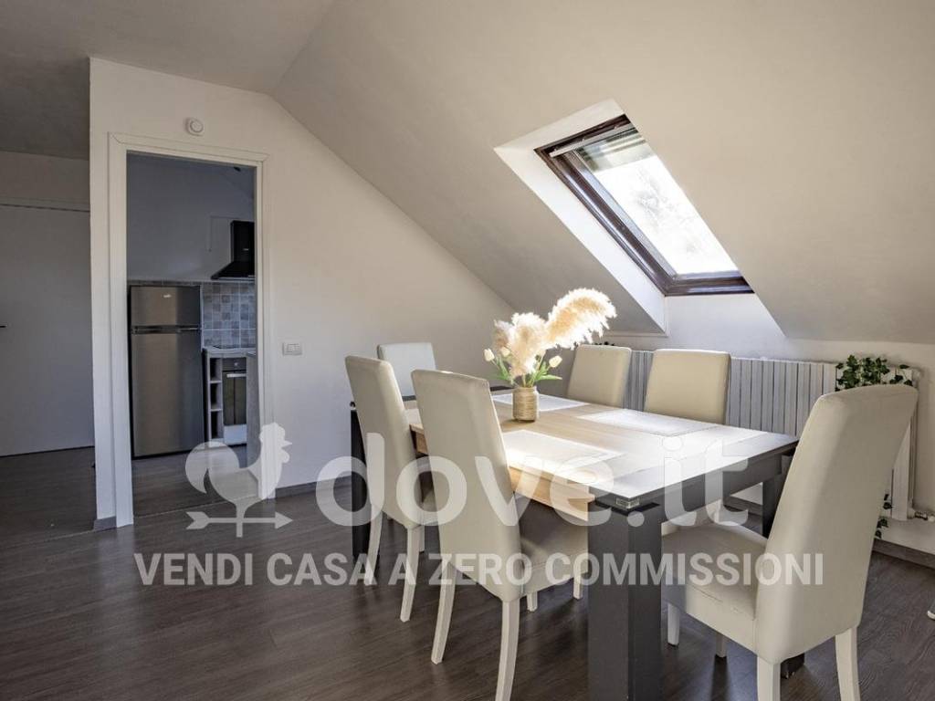 Appartamento a Cuveglio in Via Battaglia San Martino, 14 - Foto 5