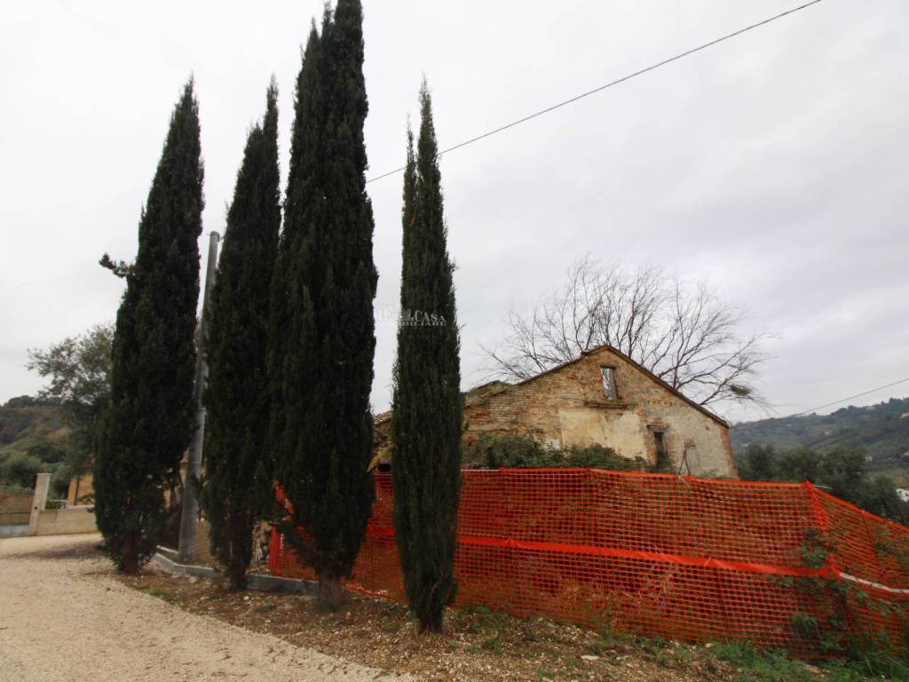 Rustico / casale a Massignano in contrada piana santi - Foto 2