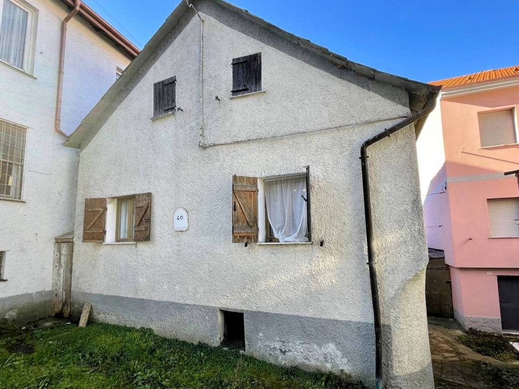 Casa indipendente a Casella in Via Avosso, 40 - Foto 2