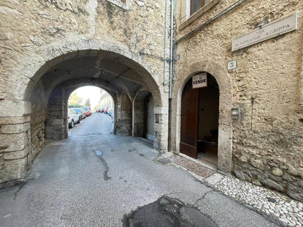 Appartamento a Arpino in Via Marco Vipsanio Agrippa, 3 - Foto 2
