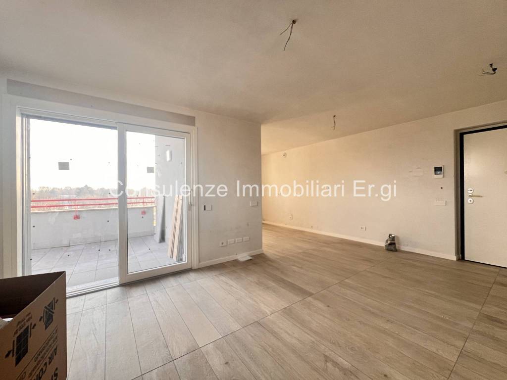 Appartamento a Caronno pertusella in Via Tagliamento - Foto 2