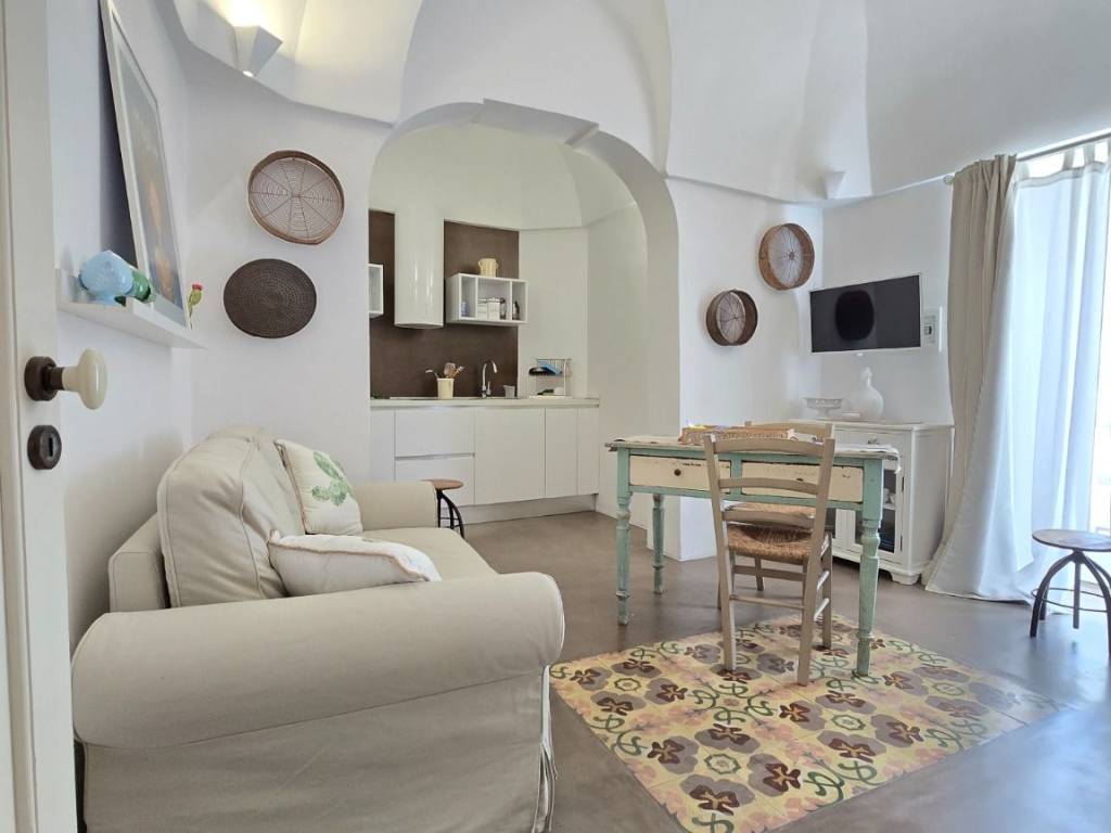 Casa indipendente a Ostuni in Piazza della Libertà, 32 - Foto 2