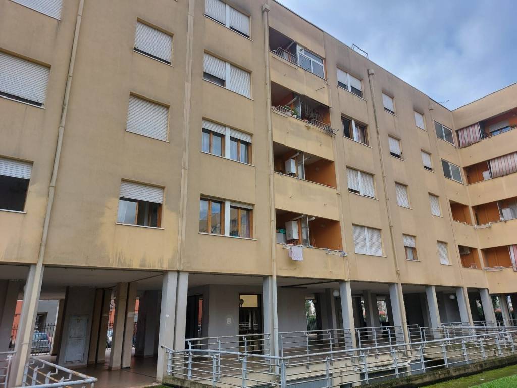 Appartamento a Aprilia in Via Lione, 1 - Foto 5