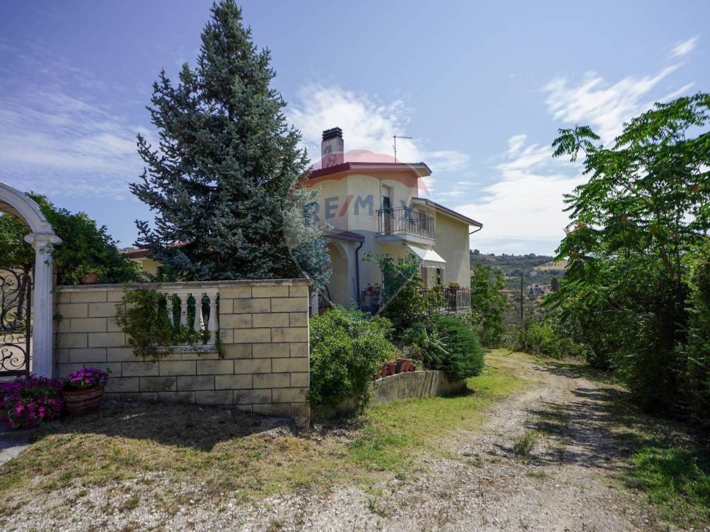 Villa a Castel frentano in C.da Clementi - Foto 4