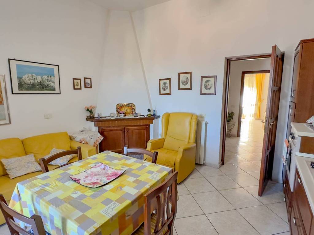 Appartamento a Oliena in Via Nazionale, 22 - Foto 4