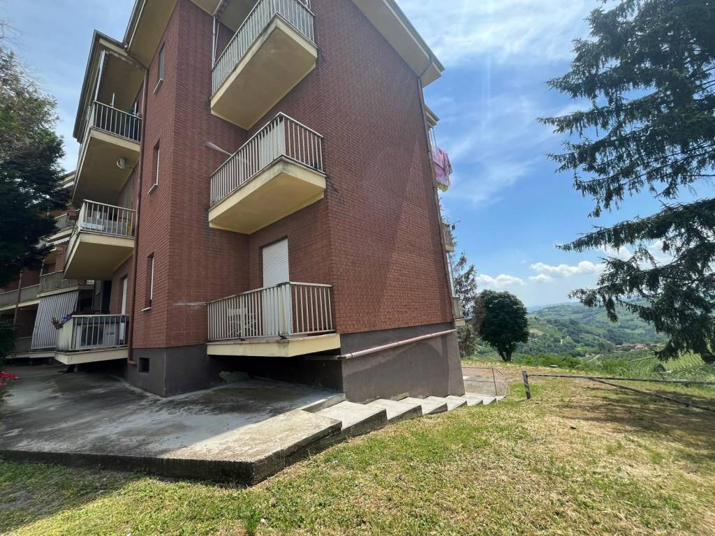 Appartamento a Canelli in Corso della Libertà, 19 - Foto 3