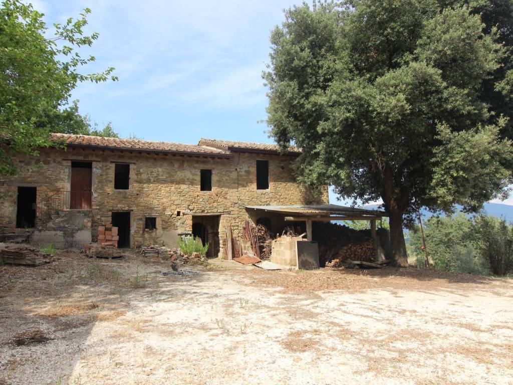 Rustico / casale a Bettona in VIA SAN GREGORIO, 32 - Foto 3