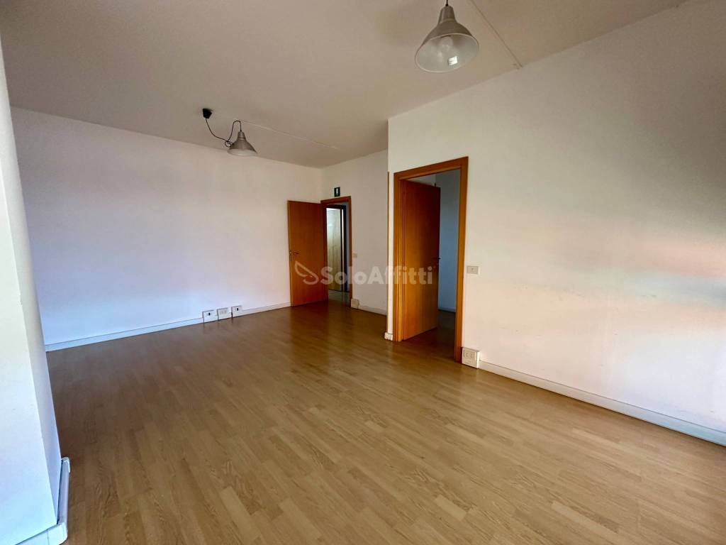 Immobile a Latina in Via dell'Alloro - Foto 2