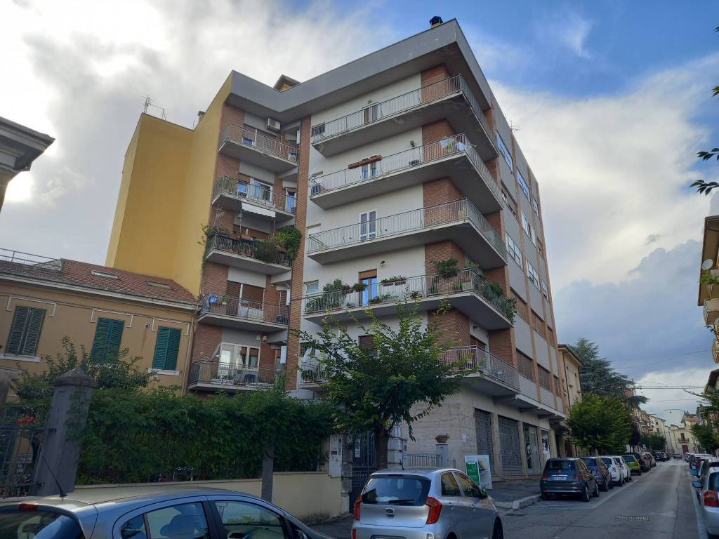 Attico / mansarda a Avezzano in Via Monte Grappa - Foto 2