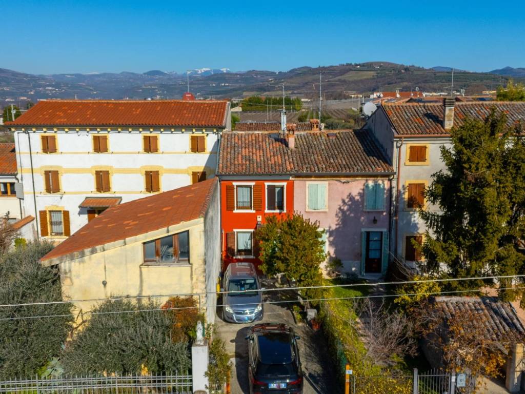 Casa indipendente a Lavagno in Via Donzellino, 13 - Foto 2
