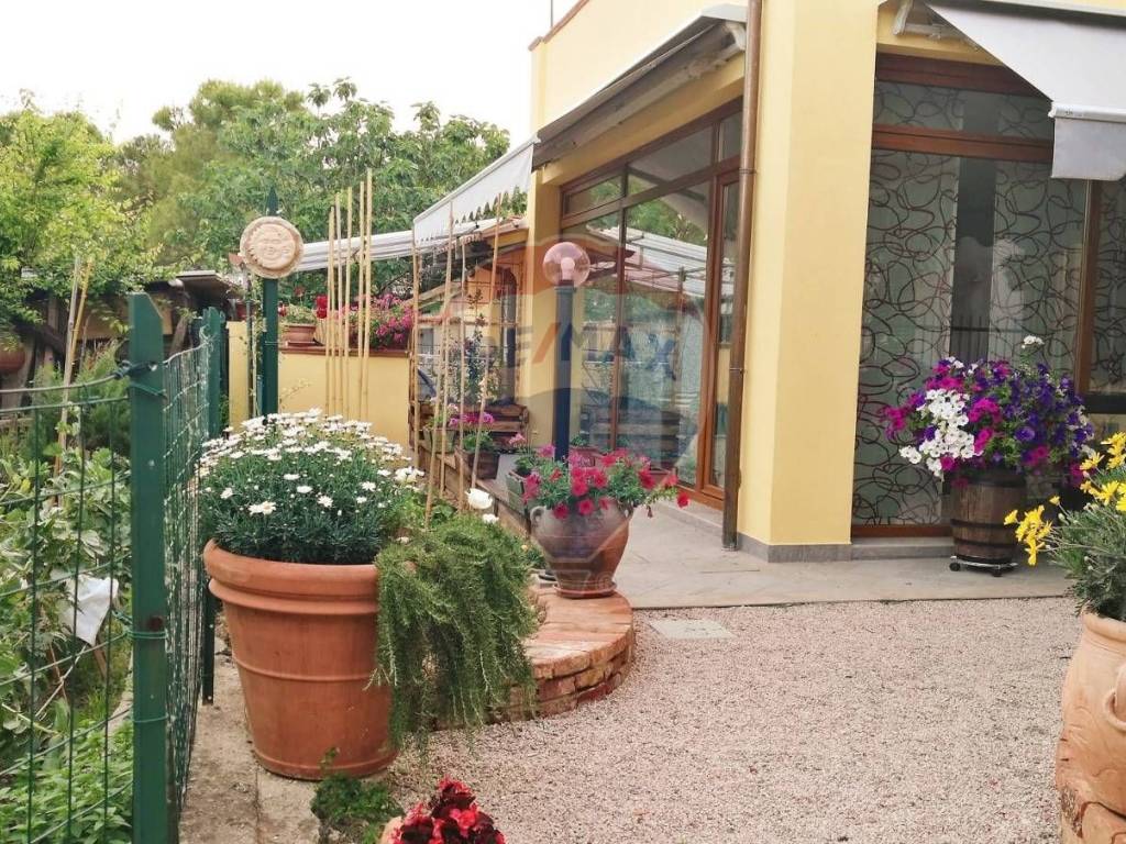 Casa indipendente a Castiglione del lago in Località Giorgi, 39 - Foto 2