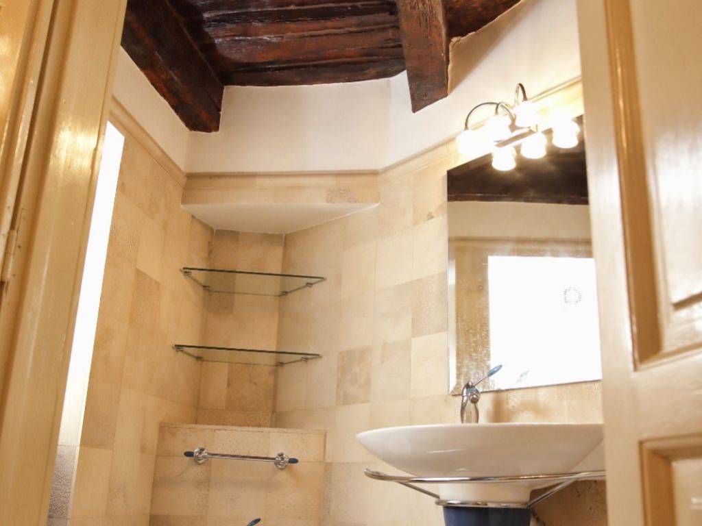 Appartamento a Vico del gargano in Via Salita della Bella, 18 - Foto 2