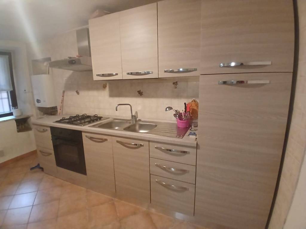 Appartamento a Santhià in Via della Piazza, 9 - Foto 2