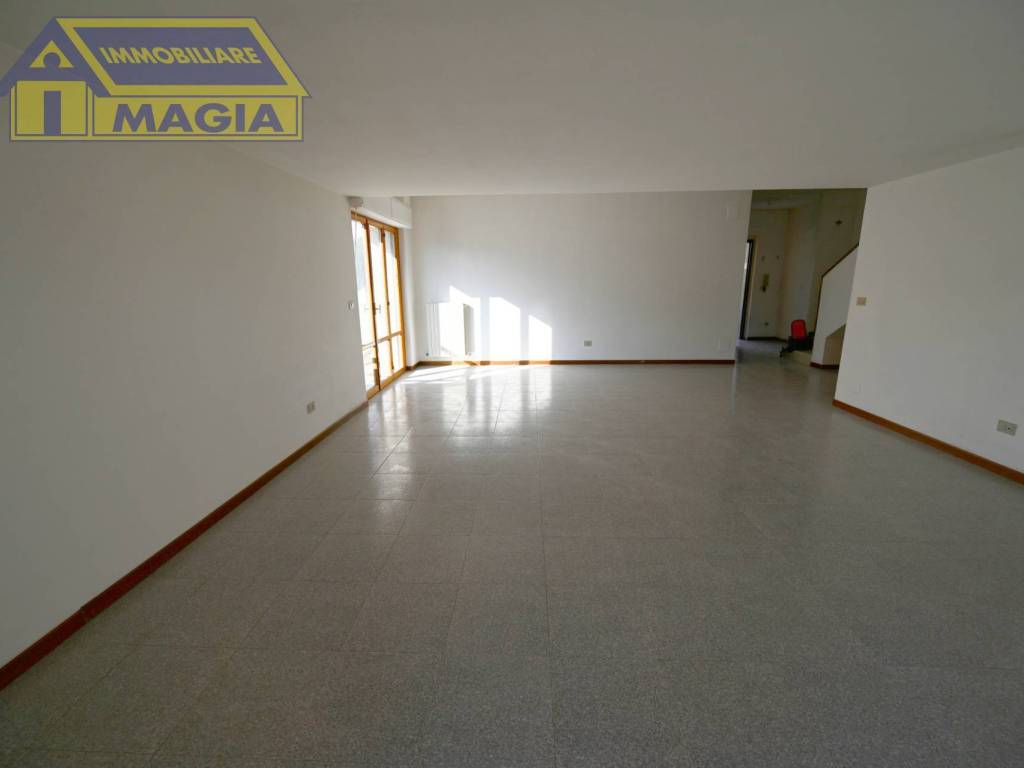 Villa a Folignano in Via Costantino Rozzi - Foto 5
