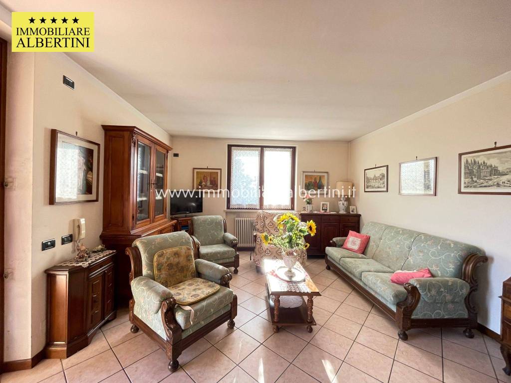 Villa a Villafranca di verona in Via dei Colli - Foto 4