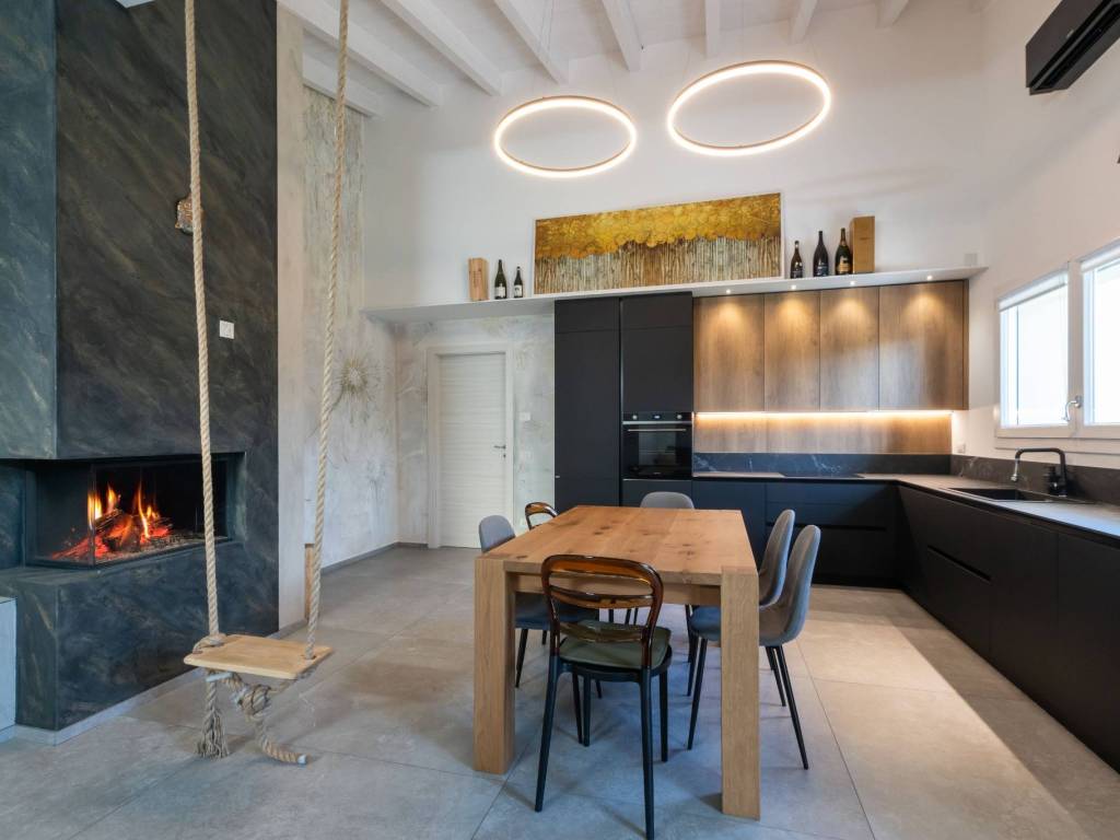 Villa a Castiglione delle stiviere in Via Cola, 18 - Foto 2