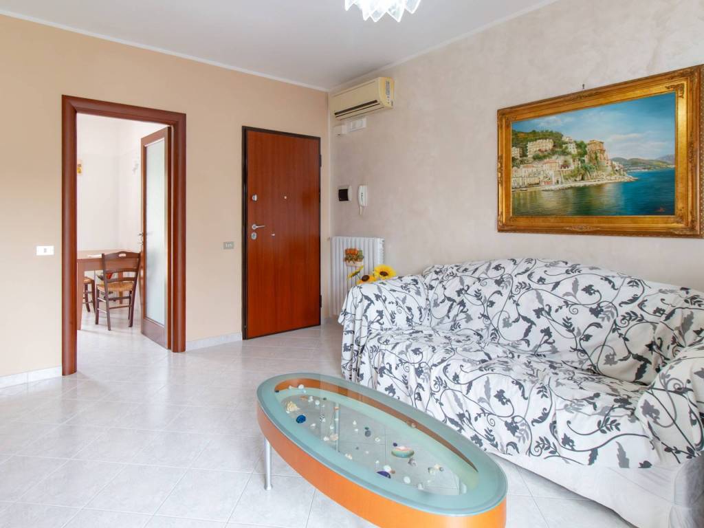Appartamento a Montecorvino pugliano in Viale Giuseppe Verdi, 33 - Foto 2