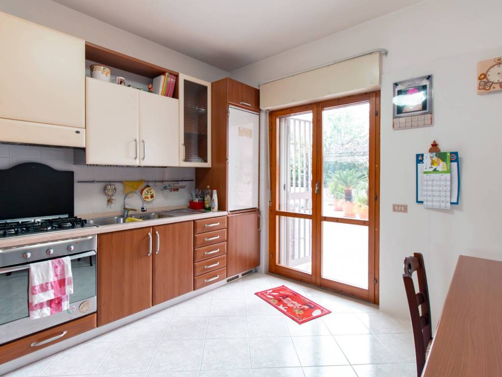 Appartamento a Montecorvino pugliano in Viale Giuseppe Verdi, 33 - Foto 3