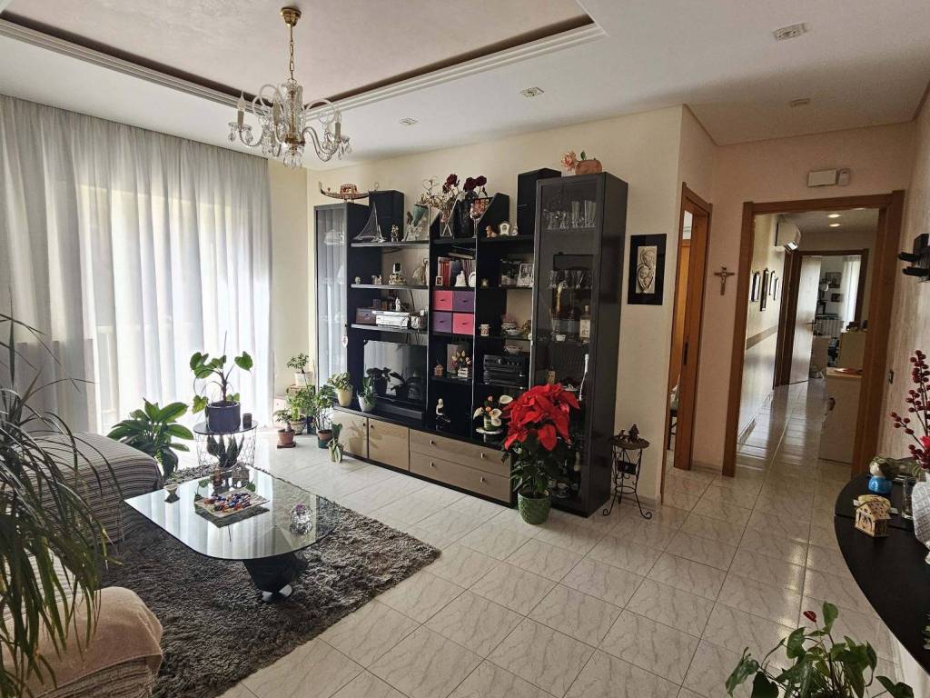 Appartamento a Ragusa in Via Guglielmo Nicastro - Foto 2