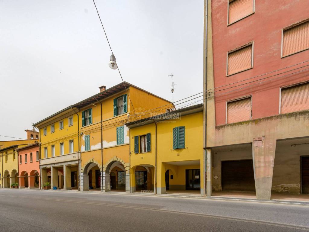 Appartamento a Castel bolognese in Via Emilia Interna 30 - Foto 2