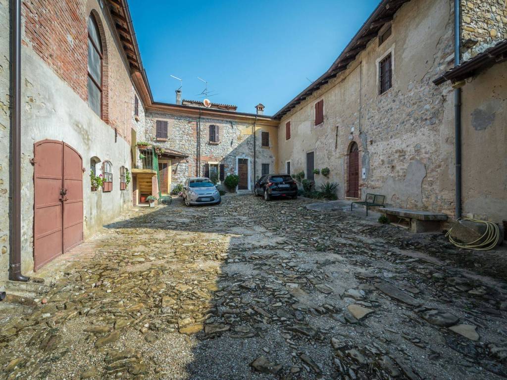 Appartamento a Carpaneto piacentino in 29013 Rezzano PC, Italia - Foto 3