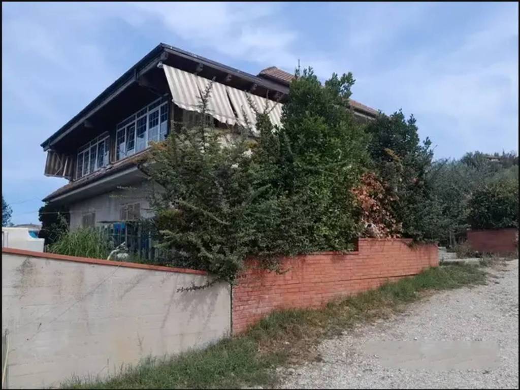 Casa indipendente a Ancarano in SP - Foto 4