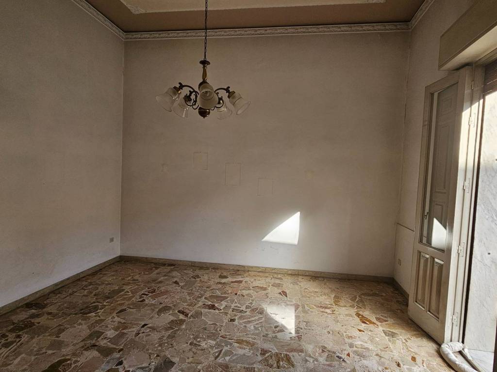 Casa indipendente a Vittoria in Via Alessandro Manzoni - Foto 2