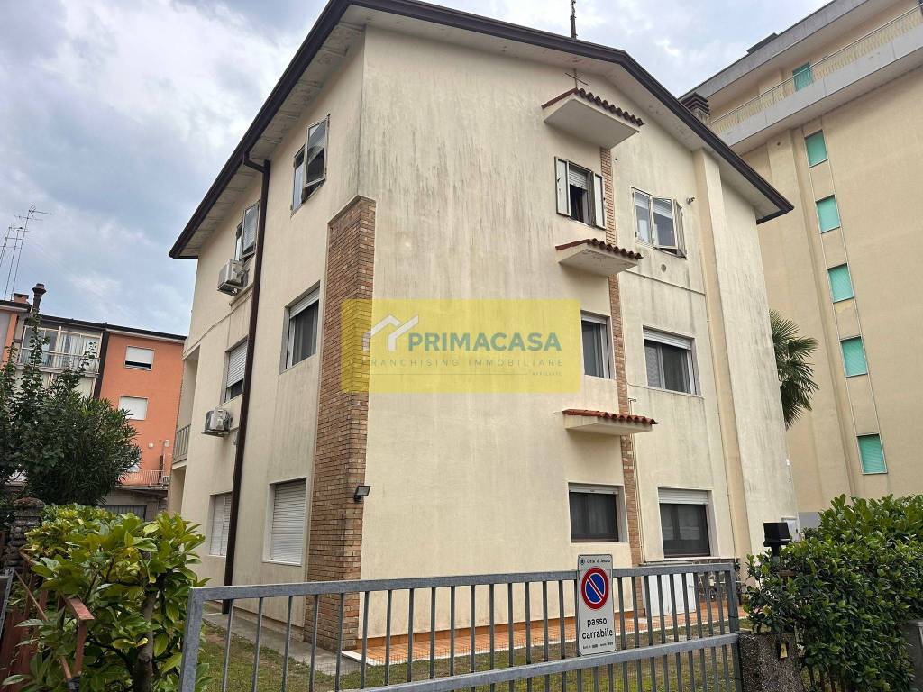 Appartamento a Jesolo in Via Vicenza, 9 - Foto 2