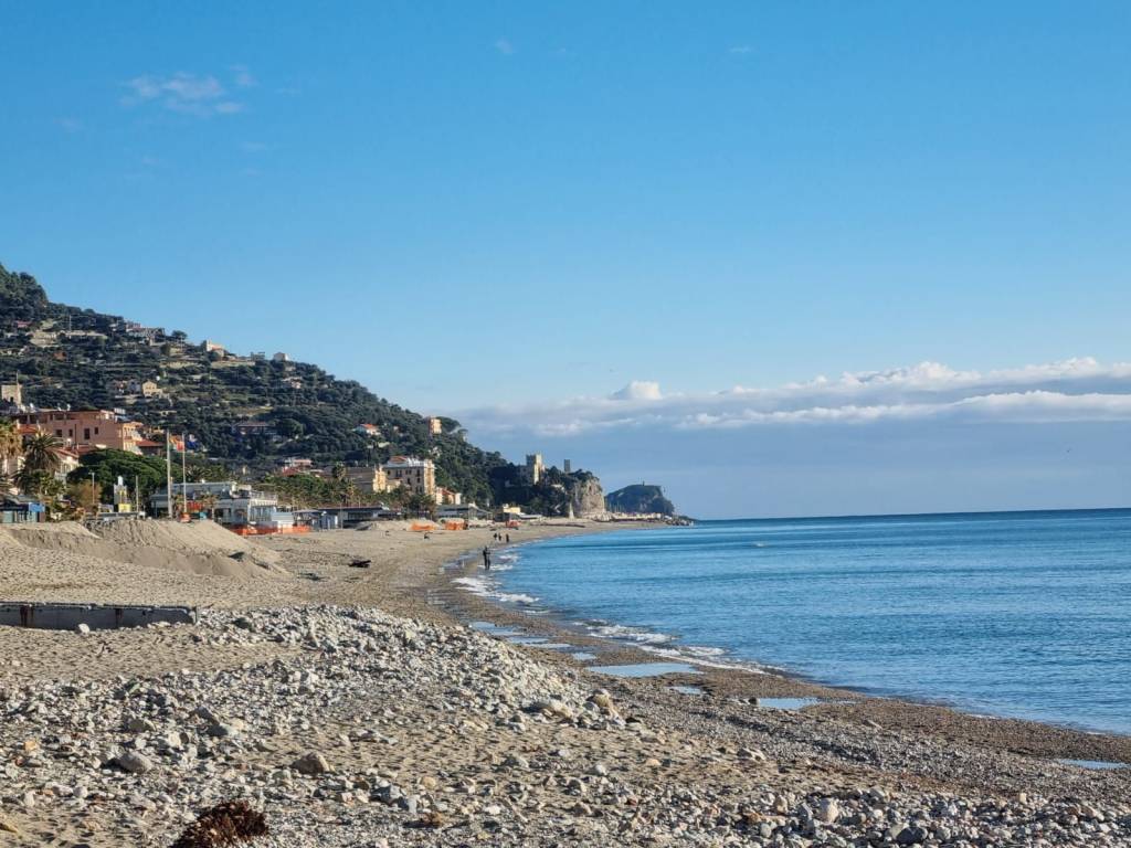 Appartamento a Finale ligure in Via Giuseppe Mazzini - Foto 4