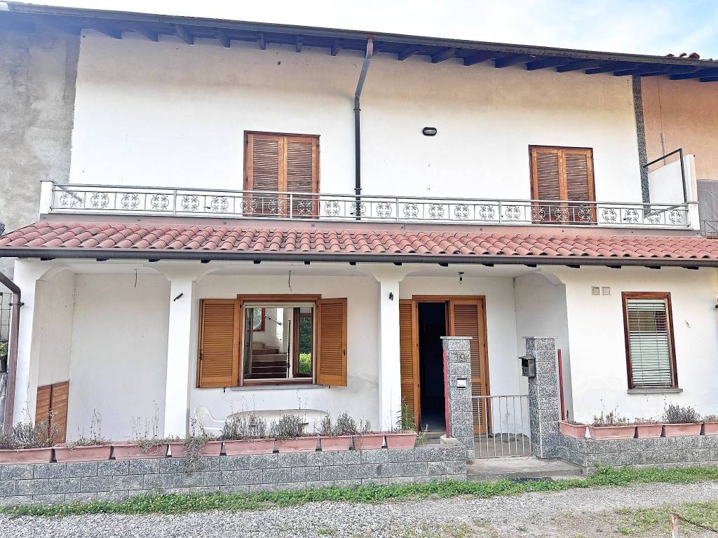 Villa a Castelletto sopra ticino in Via Trieste - Foto 3