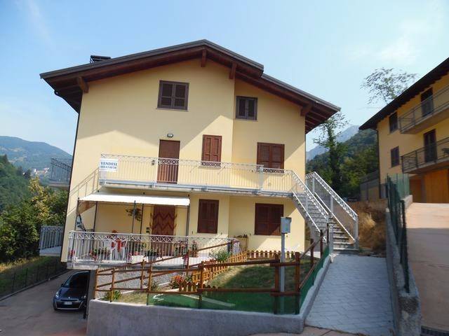 Appartamento a Val brembilla in Via Casesopra, 17 - Foto 2