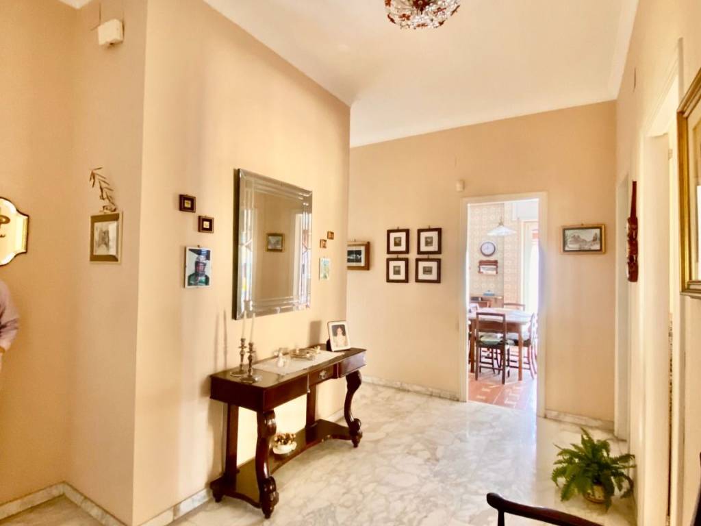 Appartamento a Vibo valentia in Via Italo Svevo - Foto 3