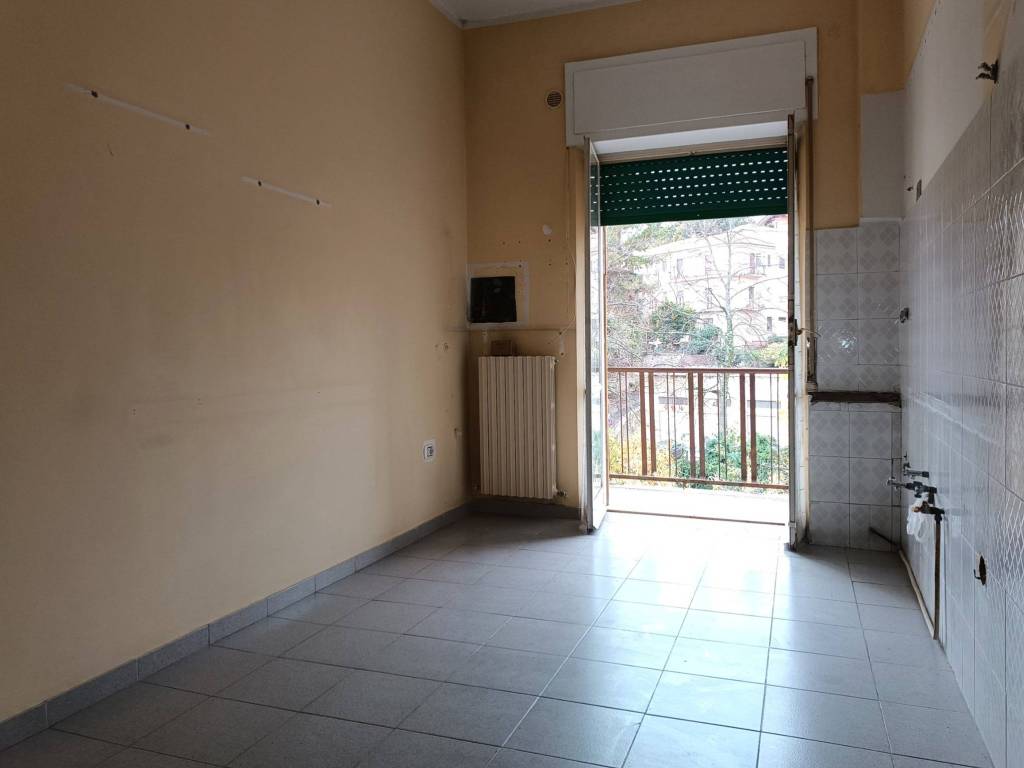 Appartamento a Cosenza in Via Tommaso Arnoni, 5 - Foto 4
