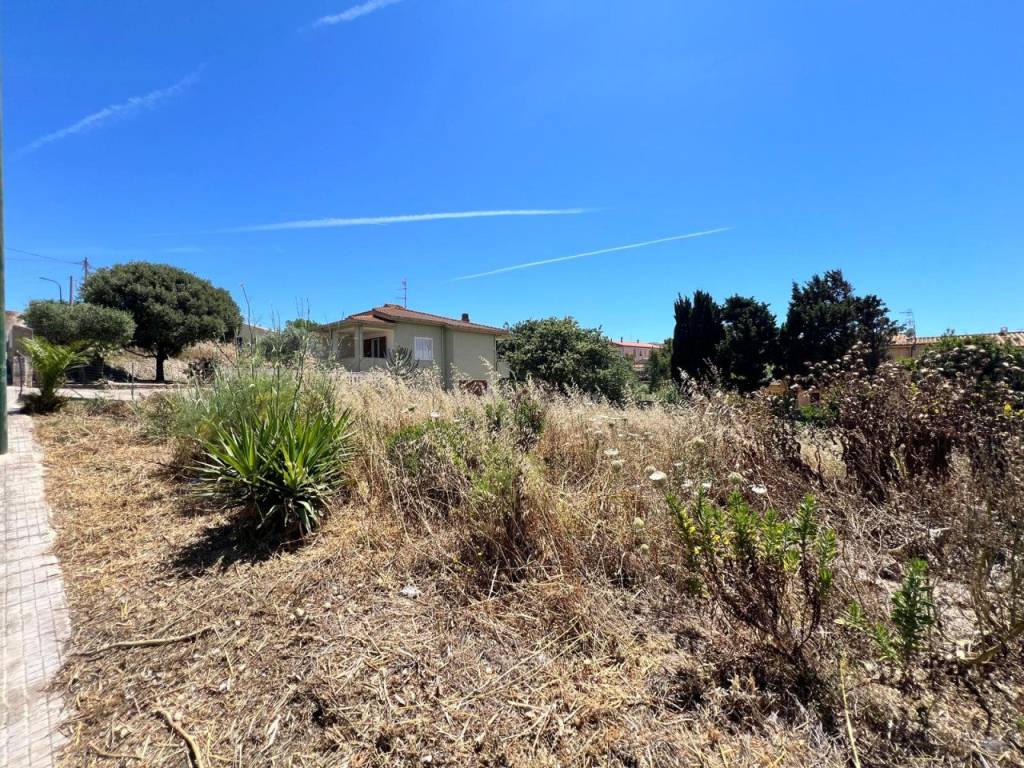 Terreno a Sassari in VIA I ROSMARINI - Foto 3