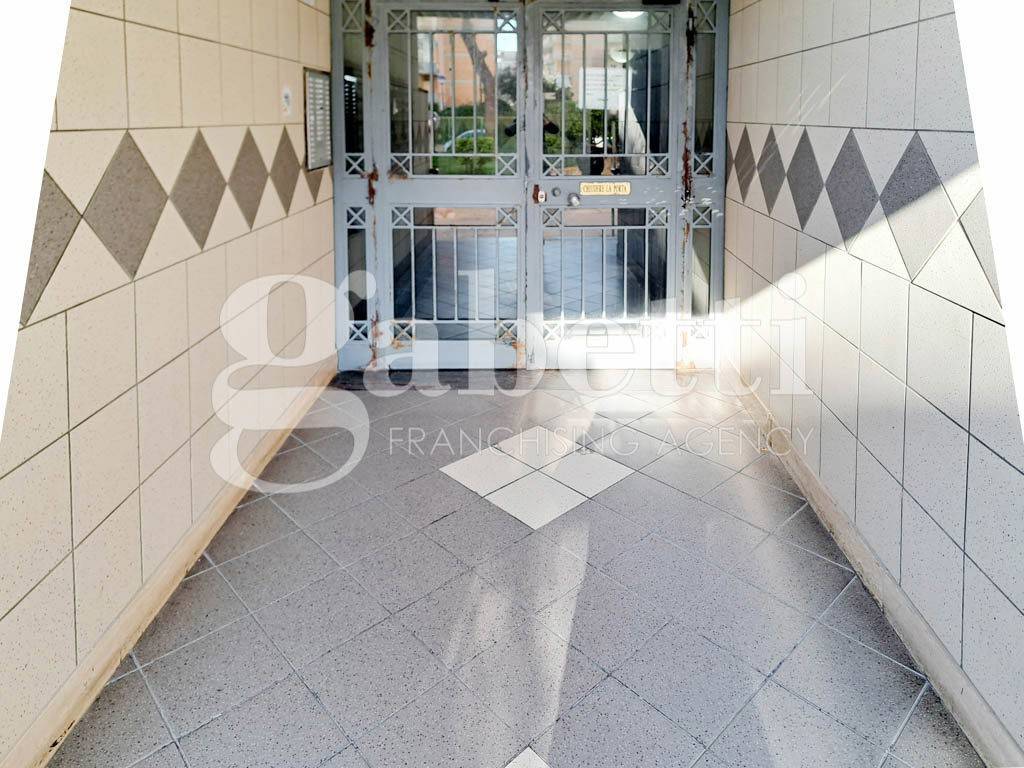Appartamento a Castel volturno in Viale delle Mimose, 1 - Foto 2