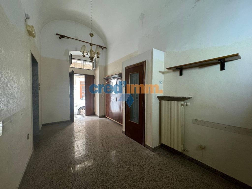 Appartamento a Bisceglie in Via Massimo d'Azeglio - Foto 5
