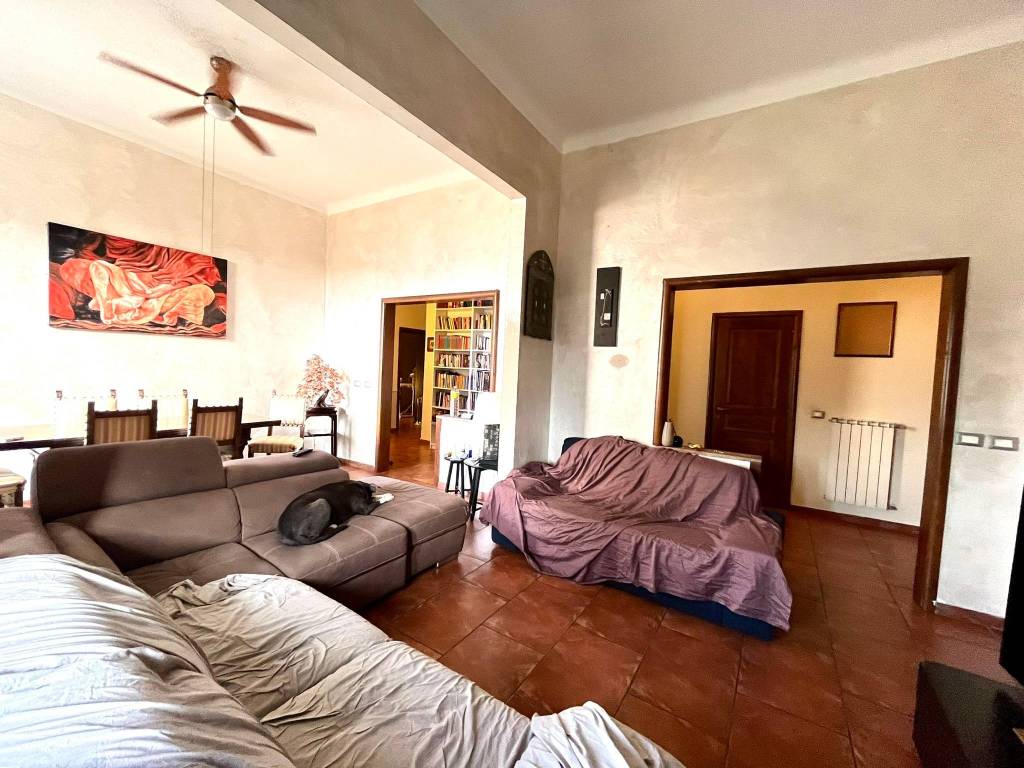 Appartamento a Livorno in Via San Jacopo In Acquaviva - Foto 1