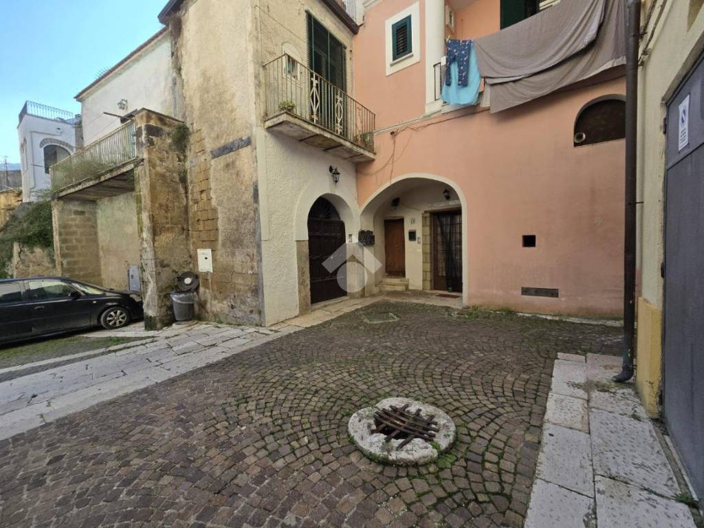 Appartamento a Sant'agata de' goti in Via Carbonari - Foto 2