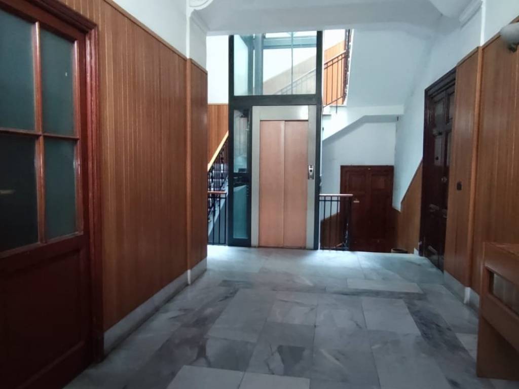 Appartamento a Messina in Via 24 Maggio - Foto 2